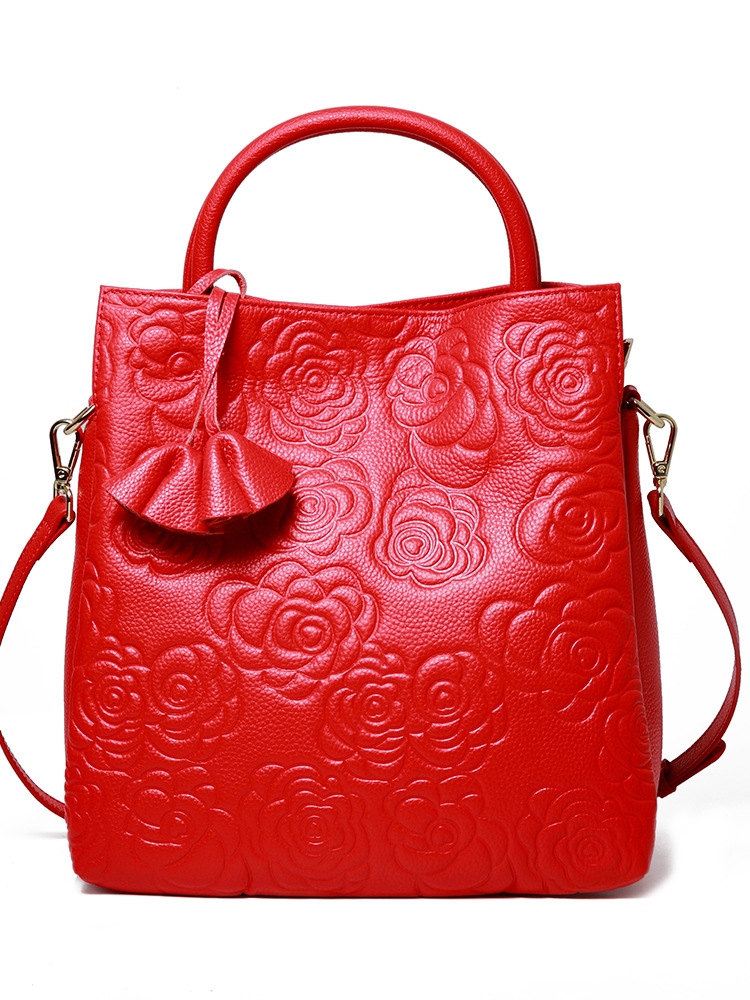 Genuine Leather Women's Bag Authentic Cowhide Bag 2026 New Camellia Tote Bag Fashion Large Bag Crossbody Shoulder Bag Laptop Bag