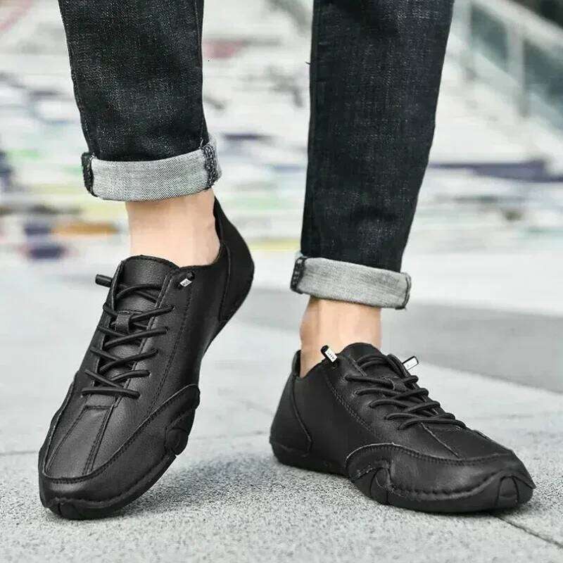 New Men's Durable Stitching Fashionable Design Lightweight Flexible Casual Trendy Soft Soled Outdoor Walking Shoes
