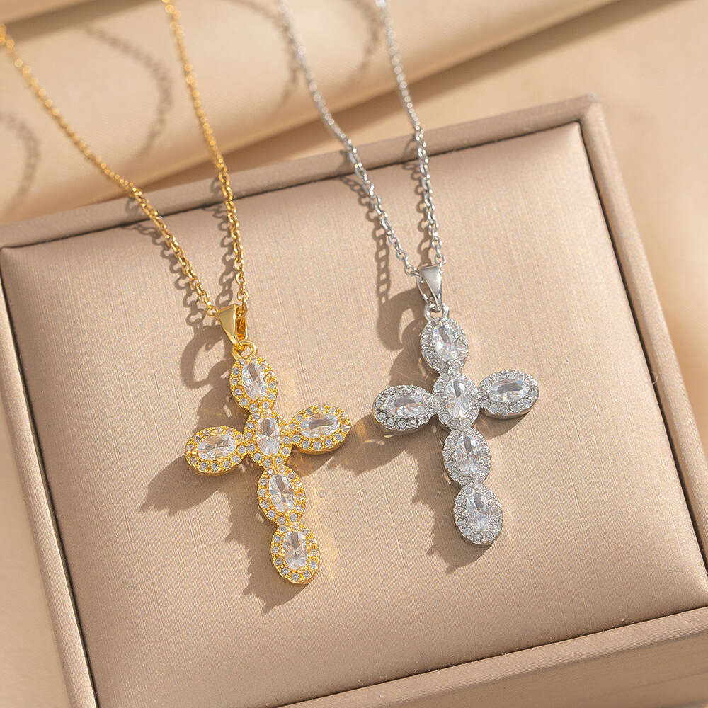 Full Diamond Cross Pendant Necklace Colorful Zircon Stainless Steel Collarbone Chain For Women