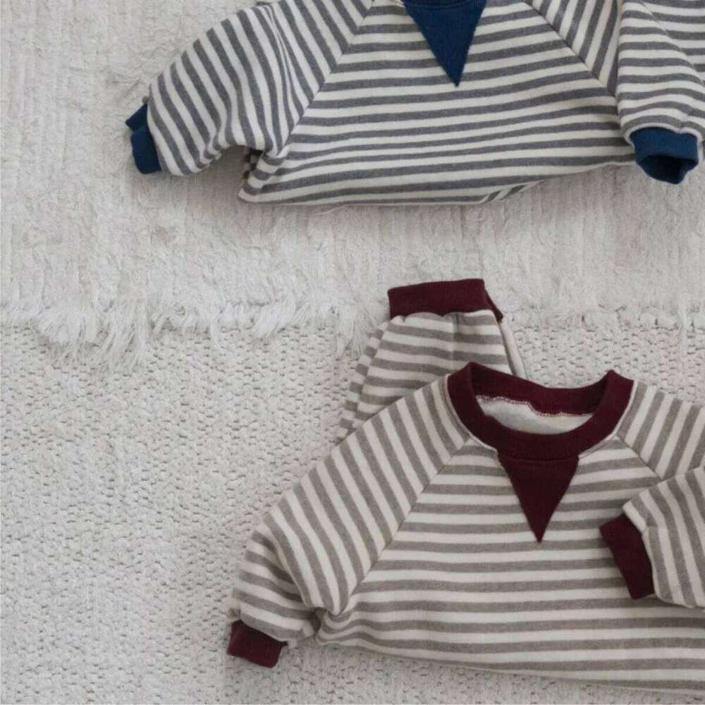 Infant Boy Girl Casual Striped Jumpsuit Plus Velvet Thick Toddler Warm Clothes Winter New Baby Long Sleeve Fleece Romper 26H0224