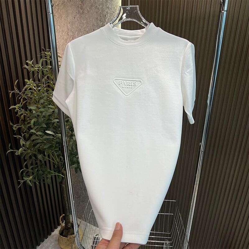 New Autumn Winter Men's Short-Sleeve T-Shirt, Versatile Trendy, With Embossed Letters, Light Luxury, Casual And Stylish Base T-Shirt