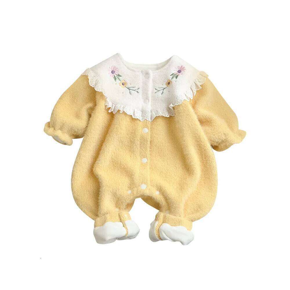 Baby Flower Embroidery Lace Clothes Autumn Winter Korean with Thick Velvet Cute Sweet and Warm Rompers 26H0224