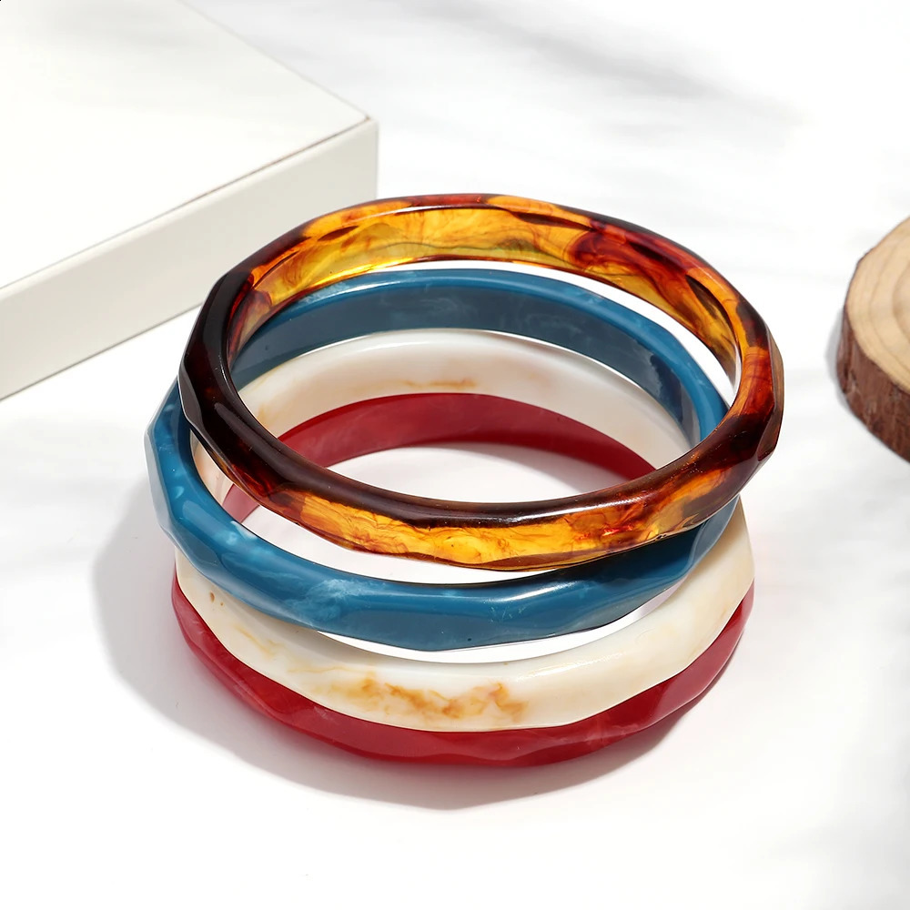 Bohemia Acrylic Cross-Section Geometric Thin Cuff Bangle for Women Boho Resin Irregular Bracelet 2025 Jewelry 260120