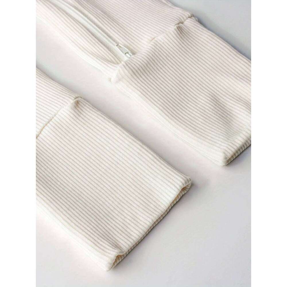 Ultra-Soft Bamboo Baby Eco-Friendly Hypoallergenic Unisex Jumpsuit for Sleeping & Play | Gentle on Sensitive Skin, N 26H0224