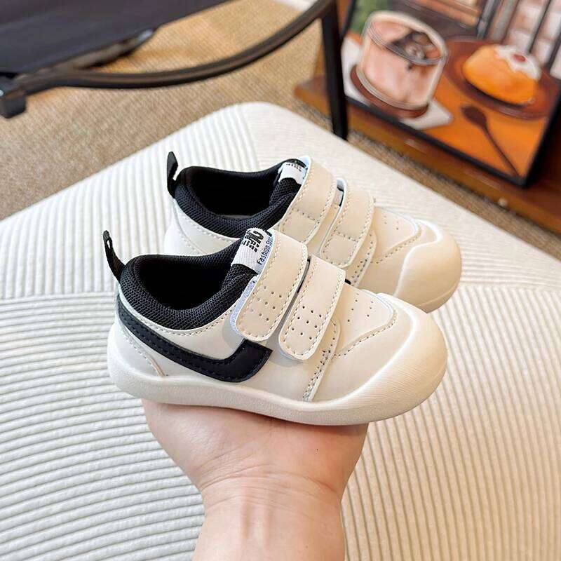 2025 Spring Autumn Learning Walk New Winter Style Boys Girls Soft Bottom Anti-Slip Surface Kids Board Shoes 26W0224