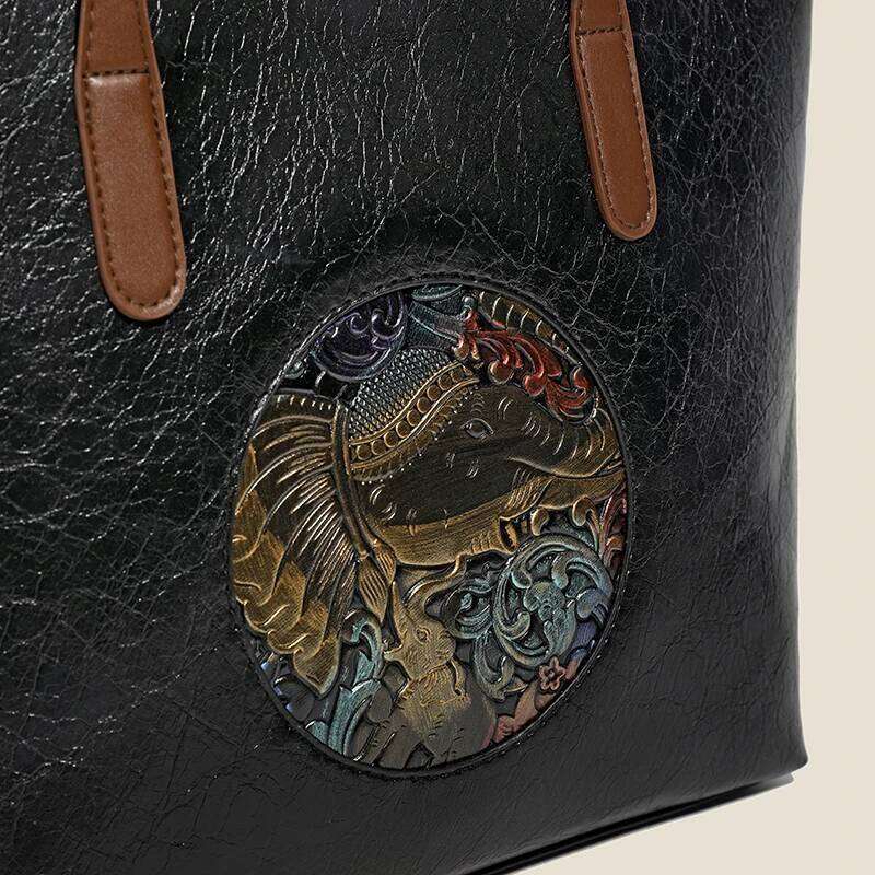 New Totem Embossed Handbag for Women, Vintage Handmade Distressed Large Capacity Shoulder Bag, Luxe Tote Z260224