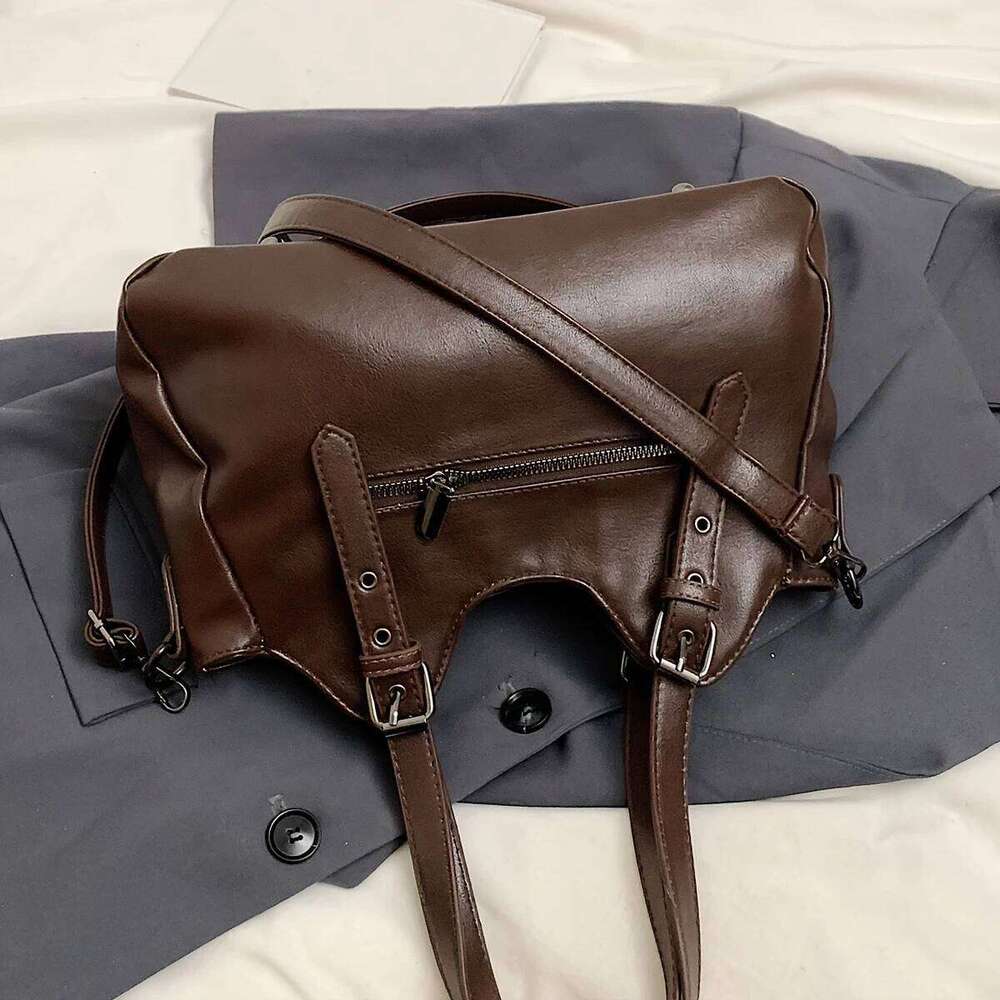Retro simple solid color fashion trend large capacity tote niche design personality zipper decoration shoulder bag, Z260224