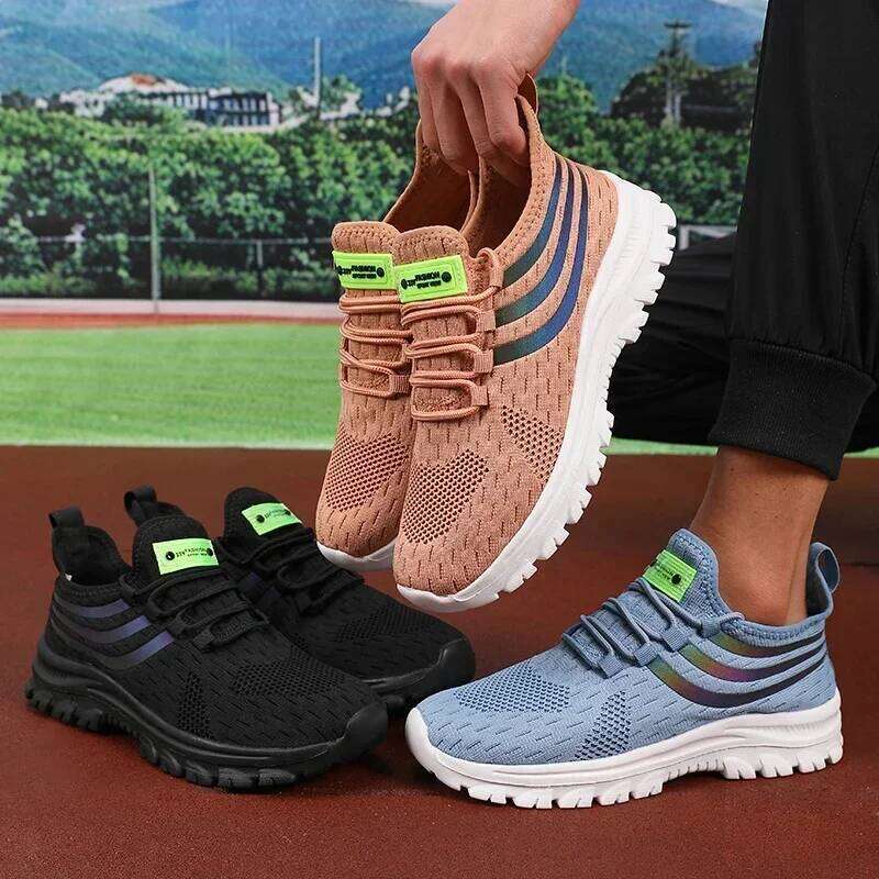 Spring Breathable Sports Men's Casual Running Hollow Mesh Lightweight Anti Slip Work Shoes Sneakers Men