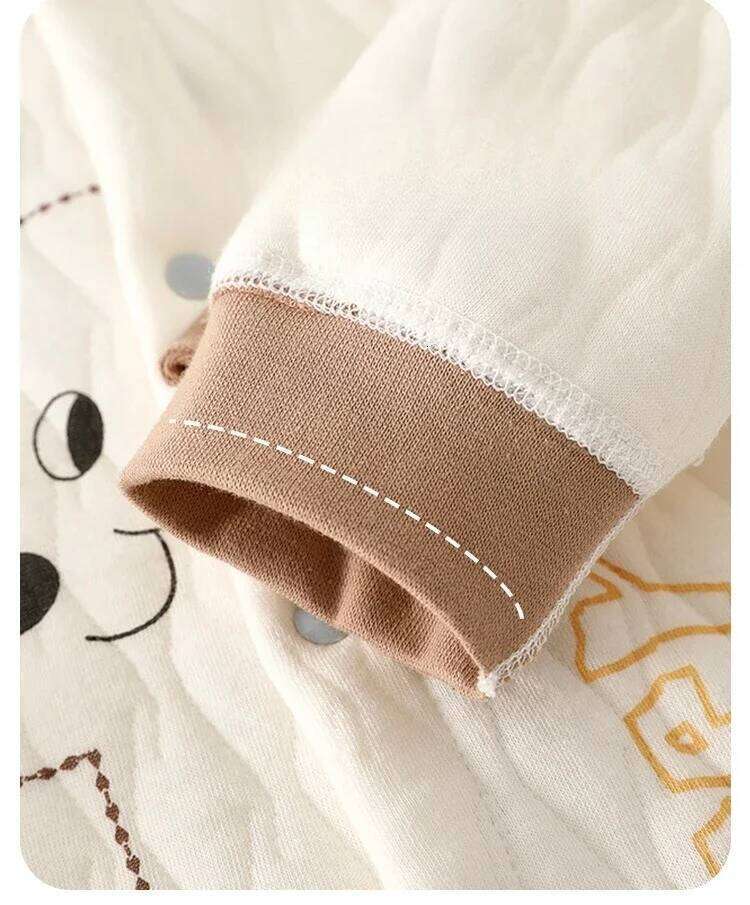 0-2Y Newborn Girl Boy Spring Bodysuit 2026 Baby Cotton Quilted Seamless Romper Autumn Warm Printed Soft Skin-Friendly Sleepwear 26H0224