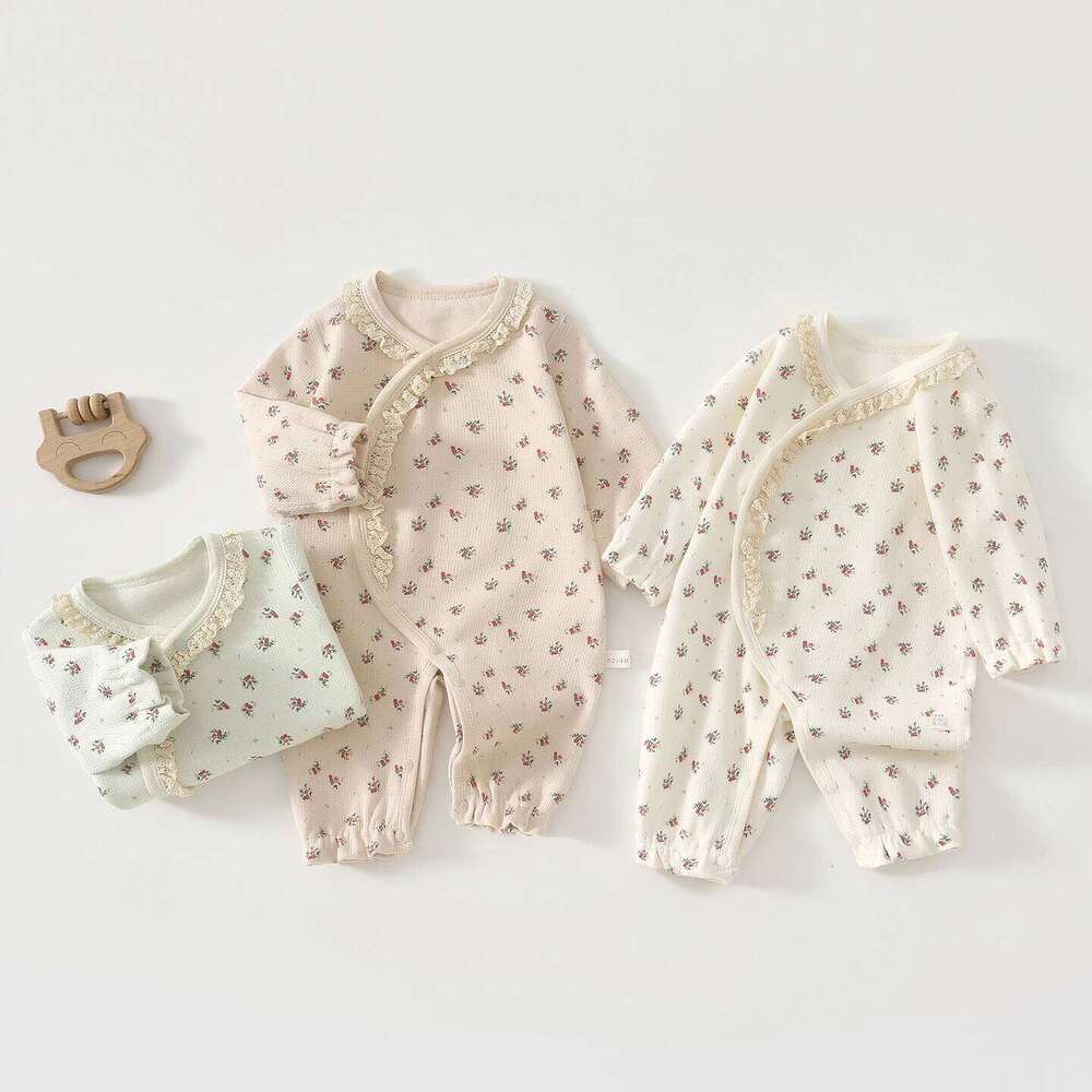 Autumn Baby Romper, Soft Velvet Long-Sleeve Infant Onesie, Newborn Children's Cotton Jumpsuit, Type a 26H0224
