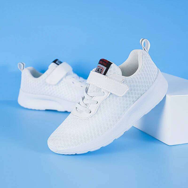 Children's sports boys' running, walking, lightweight casual shoes, middle-aged and young children's seasonal mesh shoes 26W0224
