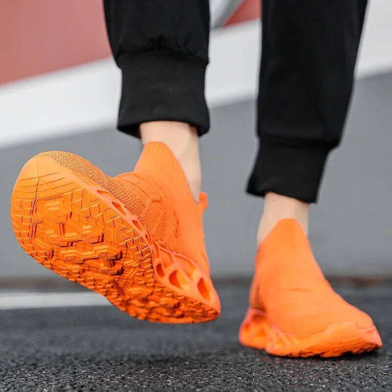 MAEDEF Classic Casual for Anti-slip Flats Walking Mens Sneakers Breathable Soft Comfortable Men Shoes Footwear