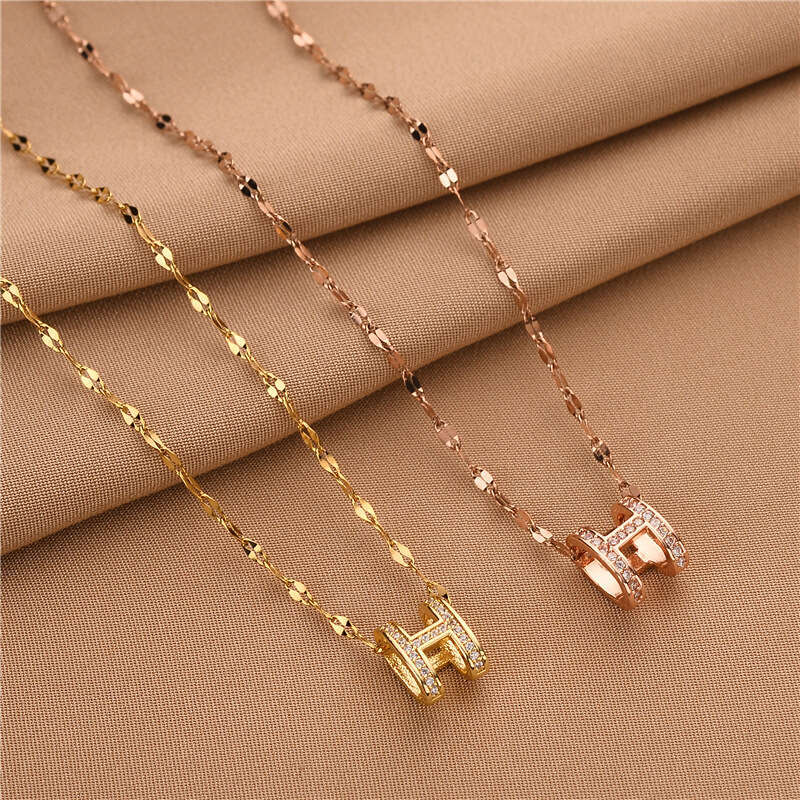 High-End Full Diamond Letter H Necklace Ins Simple Minimalist Style Clavicle Chain Choker For Women