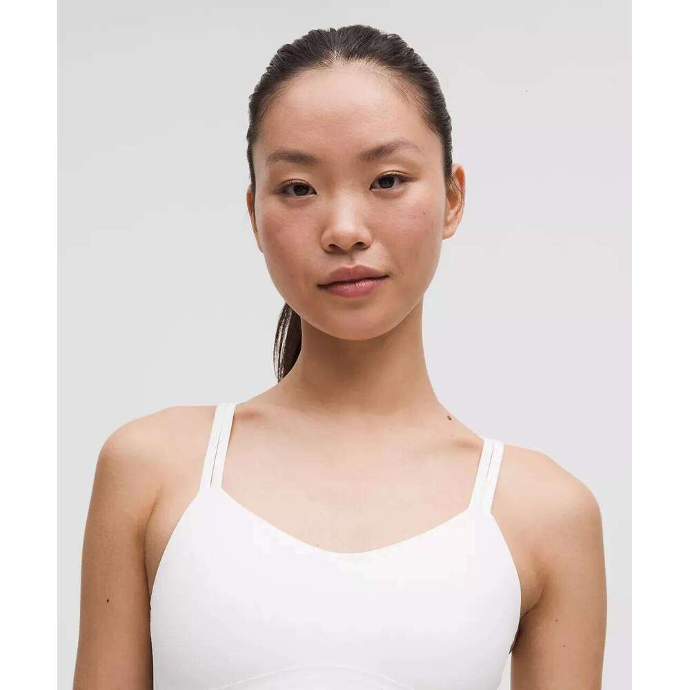 Daimu Solid Color Cross Fitness sport Bra Seamless Bras Scrunch Push-up Training Gym Yoga Underwear With Chest Pad 26Y0224