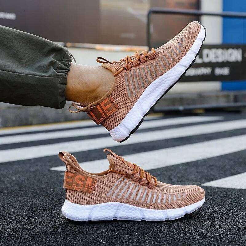 Summer Men Sneakers Lightweight Breathable Mesh Outdoor Casual Fashionable Tennis Training Men's Shoes Free Shipping
