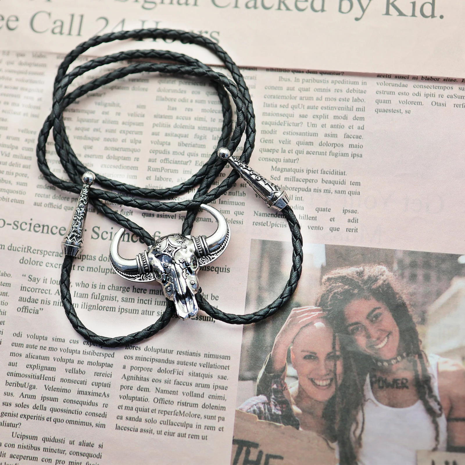 RechicGu Bull Head Pendant Bolo Tie Western Cowboy Necktie for Men Leather Rope Necklace Accessorie Jewelry Gifts 260120