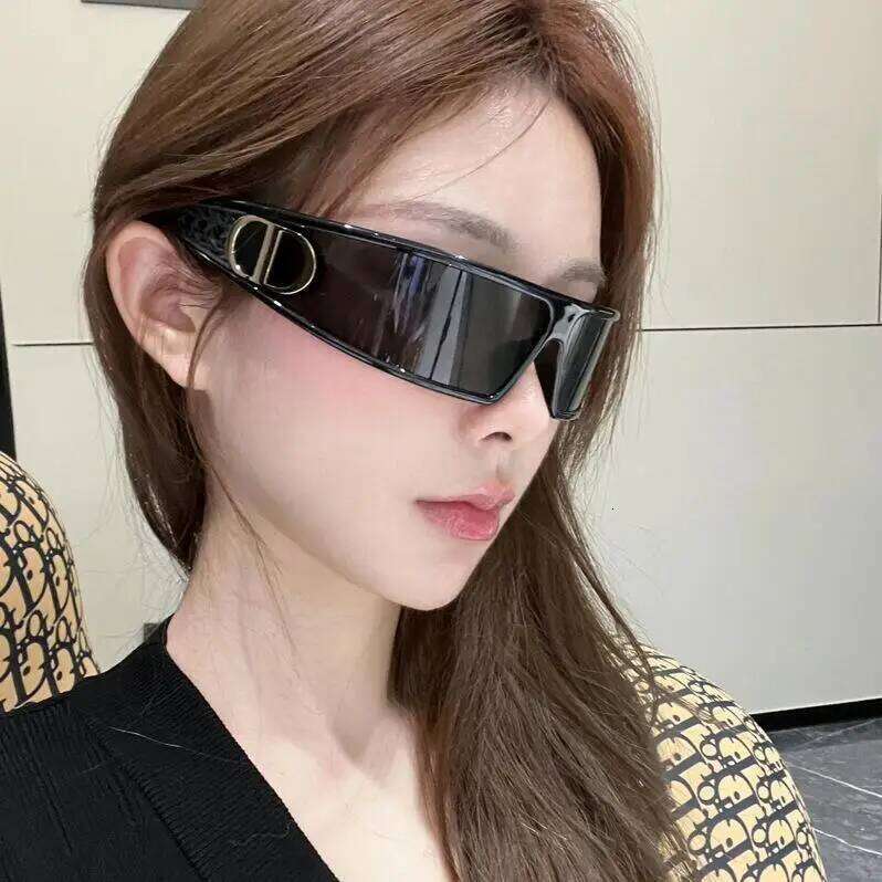 3pcs Luxury Headband Sun Glasses Sports UV Orotection Sunglasses High-Grade Personalized Fashion Outdoor Cycling Eyeglasses 26W0224