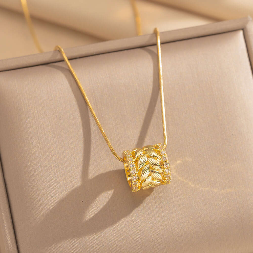 Light-Luxury Wheat Ear Necklace With Diamond Accents Small Waist Pendant Collarbone Chain For Women