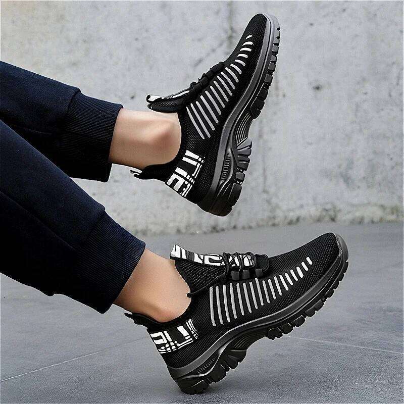 Men's Summer Breathable Mesh Trend Running Training Witnesses Comfort Sports Shoes Anti Slip Sneakers