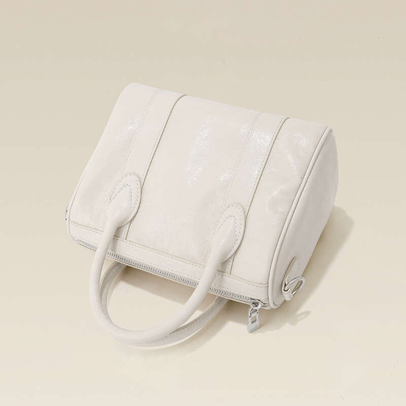 Luxury Shoulder Bags Pillow Made Of Vegetable Tanned Cowhide Genuine Leather Women S With Niche Design Large Capacity Vintage Boston Crossbody Shoulde