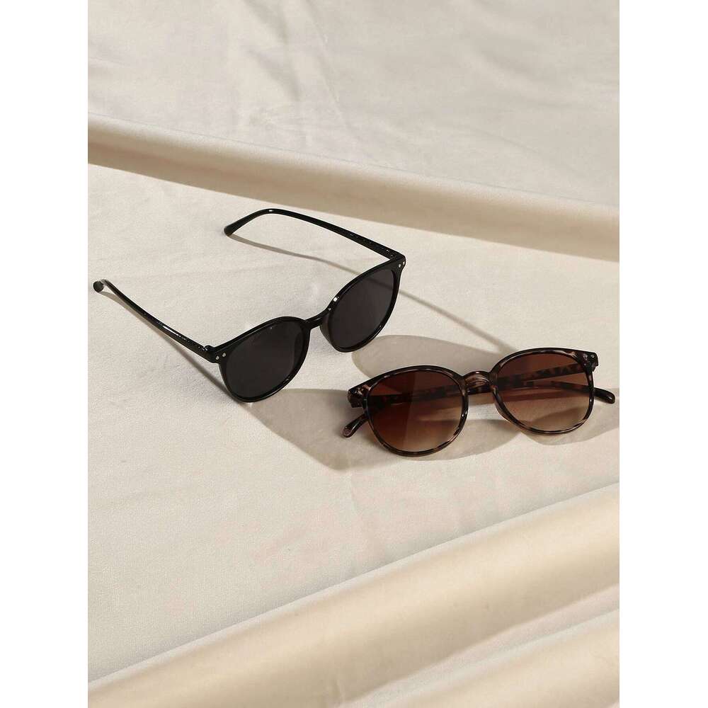 2Pcs Women's Fashionable Round Frame Chic Black, Tortoiseshell Combination Glasses Daily Wear Holiday Gifts 26W0224