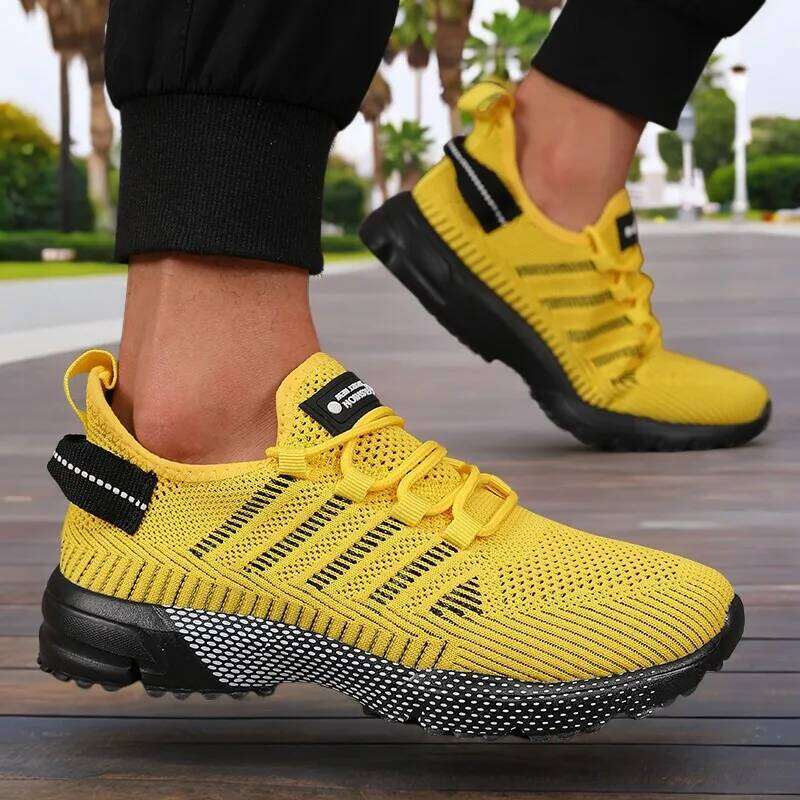 Men Running Shoes New 2025 Breathable Mesh Outdoor Casual Sneakers Lightweight Comfortable Women Shock-absorption Black Tennis