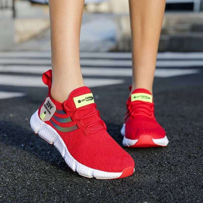 Men's Summer Mesh Sneakers - Lightweight Breathable Running Shoes Hot Weather Perfect for Sports and Casual Outfits