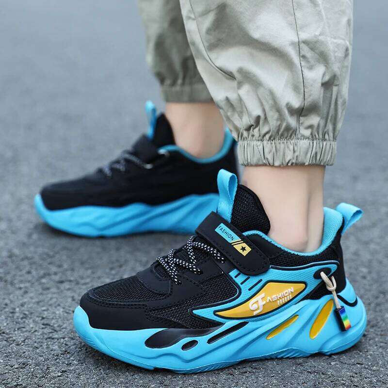 2023 New Children Sneakers for Boys Mesh Breathable Running Sports Kids Flat Casual Shoes Big Size 39 40 26W0224