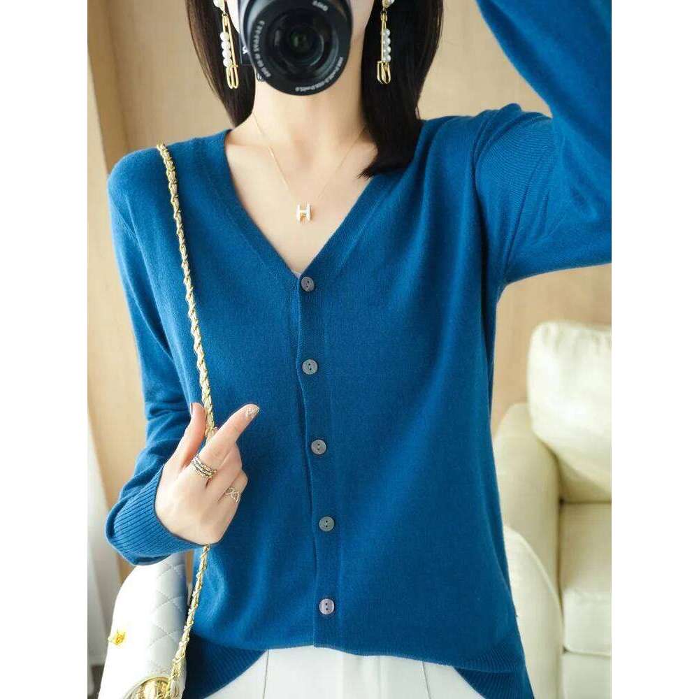 Early Autumn New Andy Cashmere Knit Cardigan V-Neck Solid Color Fashion High-Grade Comfortable Loose Casual Knitwear -GH021 26L0224