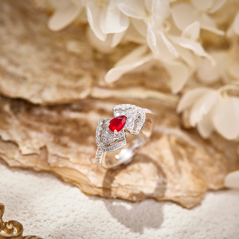 Ring Simulated Ruby Pear-Shaped Pattern Ring With Gold-Plated Open Design Ring, Vintage Texture, Everyday Accessory Ring