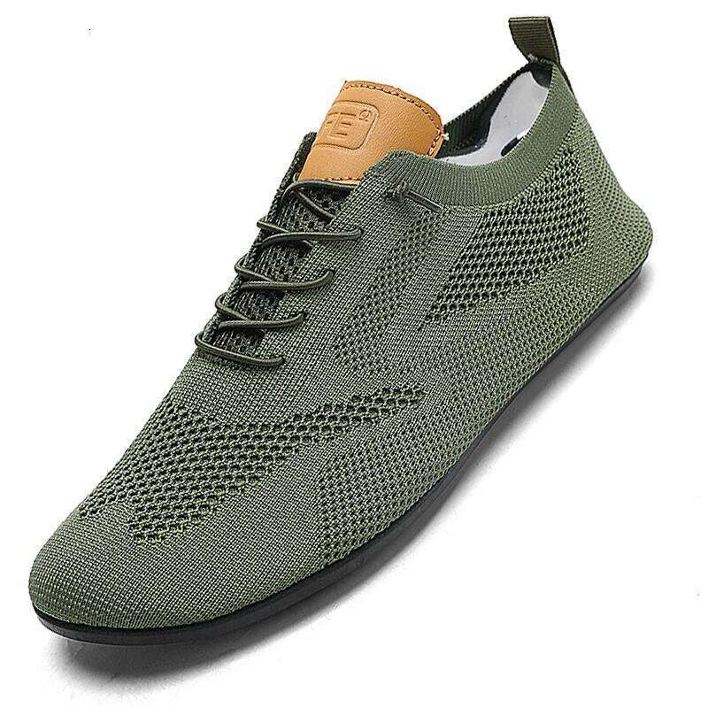 MAEDEF Men Flat Mesh Breathable Lightweight Home Slippers Men's Male Fashion Classic Casual Walking Shoes