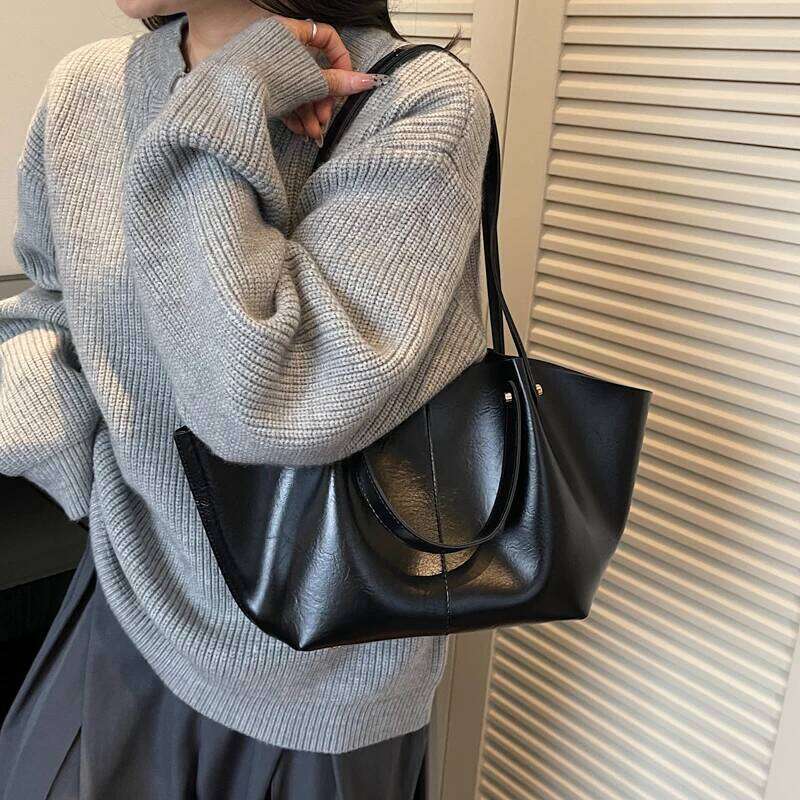 Women's Soft Leather Tote Large Capacity Single Shoulder Handbag for Daily Commute Work Casual 2025 Fashion Underarm Bag Z260224