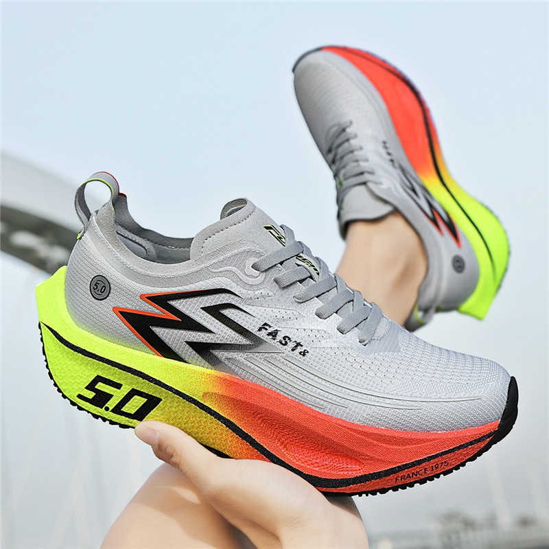 New hot free shipping designer shoes for mens womens c white grey green Fashionable and versatile outdoor sneakers sport shoes