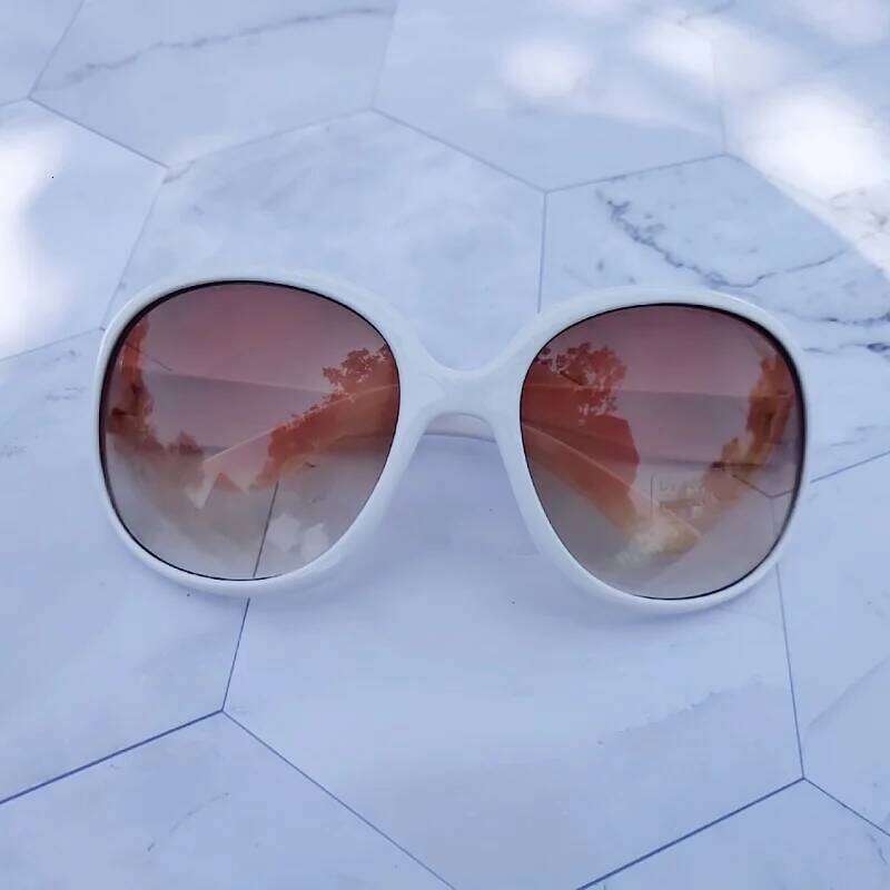 New Fashion Polarized Sunglasses Women Brand Designer Vintage Extra Large Oval Sun Female Luxury Glasses UV400 Eyewear 26W0224