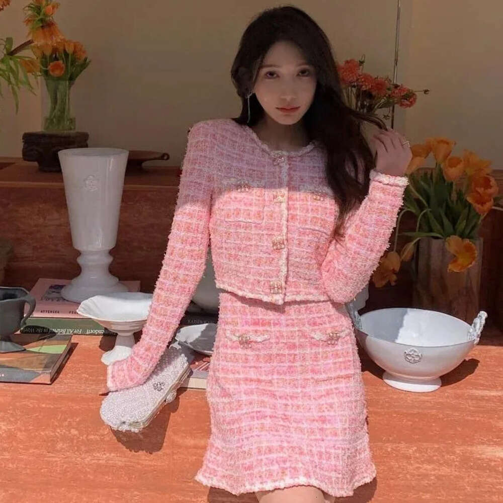 Women's Tracksuits Autumn Winter Knitting Sweater Dress Suits Diamonds Beaded Women Knitted Two Piece Set Cardigans Short Fishtail Skirts