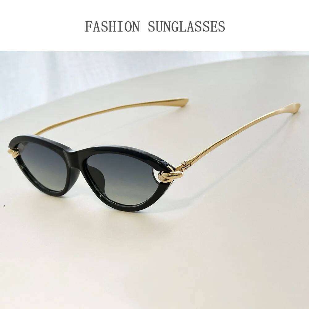 2026 Trending Cat Eye Women Luxe Femme Sunglasses Outdoor Glasses Sunscreen Punk Sunglass Vintage Gafas Oculos Lentes 26W0224