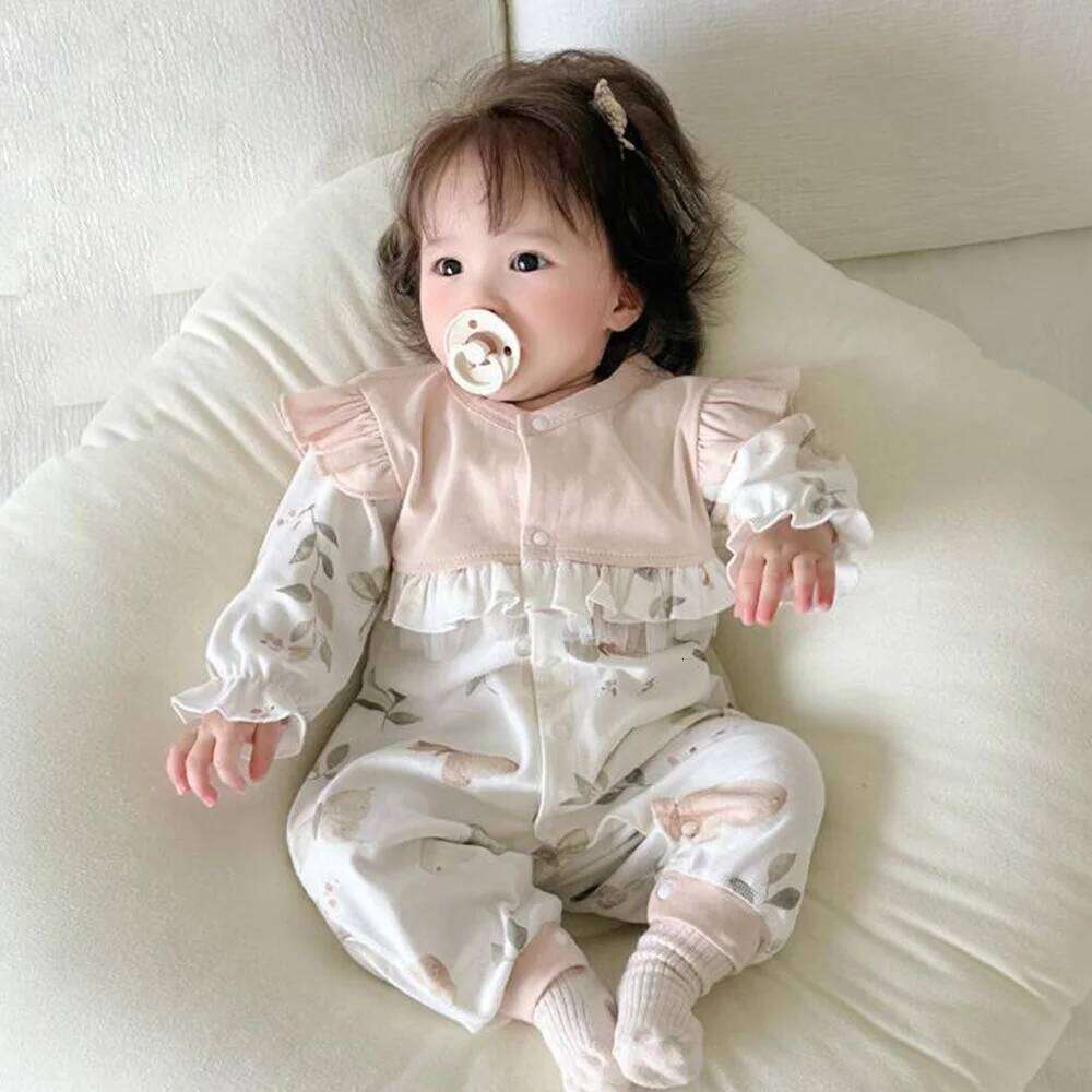 Christmas Girl Clothes 100% Cotton Ruffles Patchwork Long Sleeve Baby Romper Spring Autumn 1st Birthday Infant Jumpsuit 26H0224