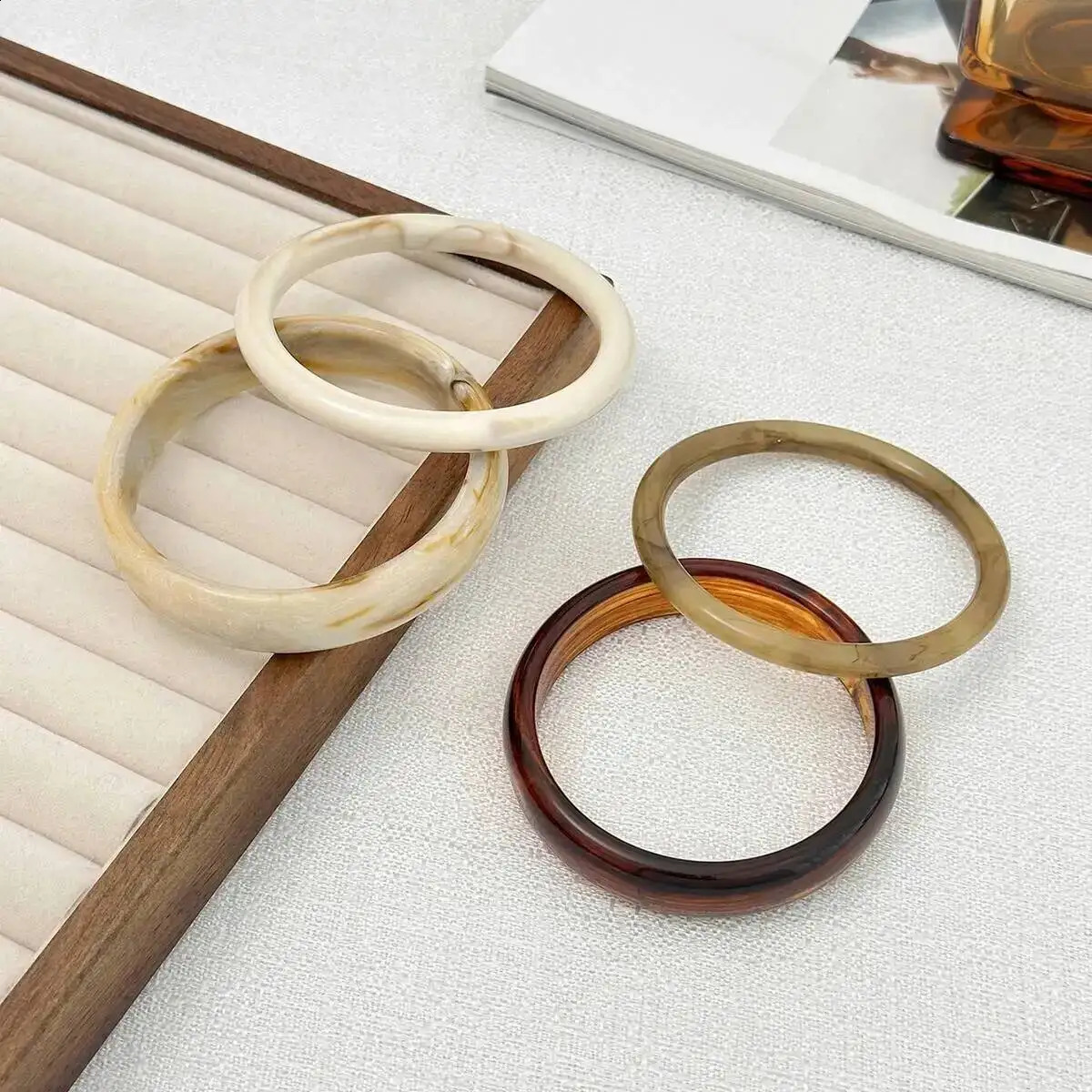 Ingemark Boho Y2K Round Resin Acrylic Bangles for Women Trend Vintage Geometric Wide Bracelets Party Jewelry Accessories 260120