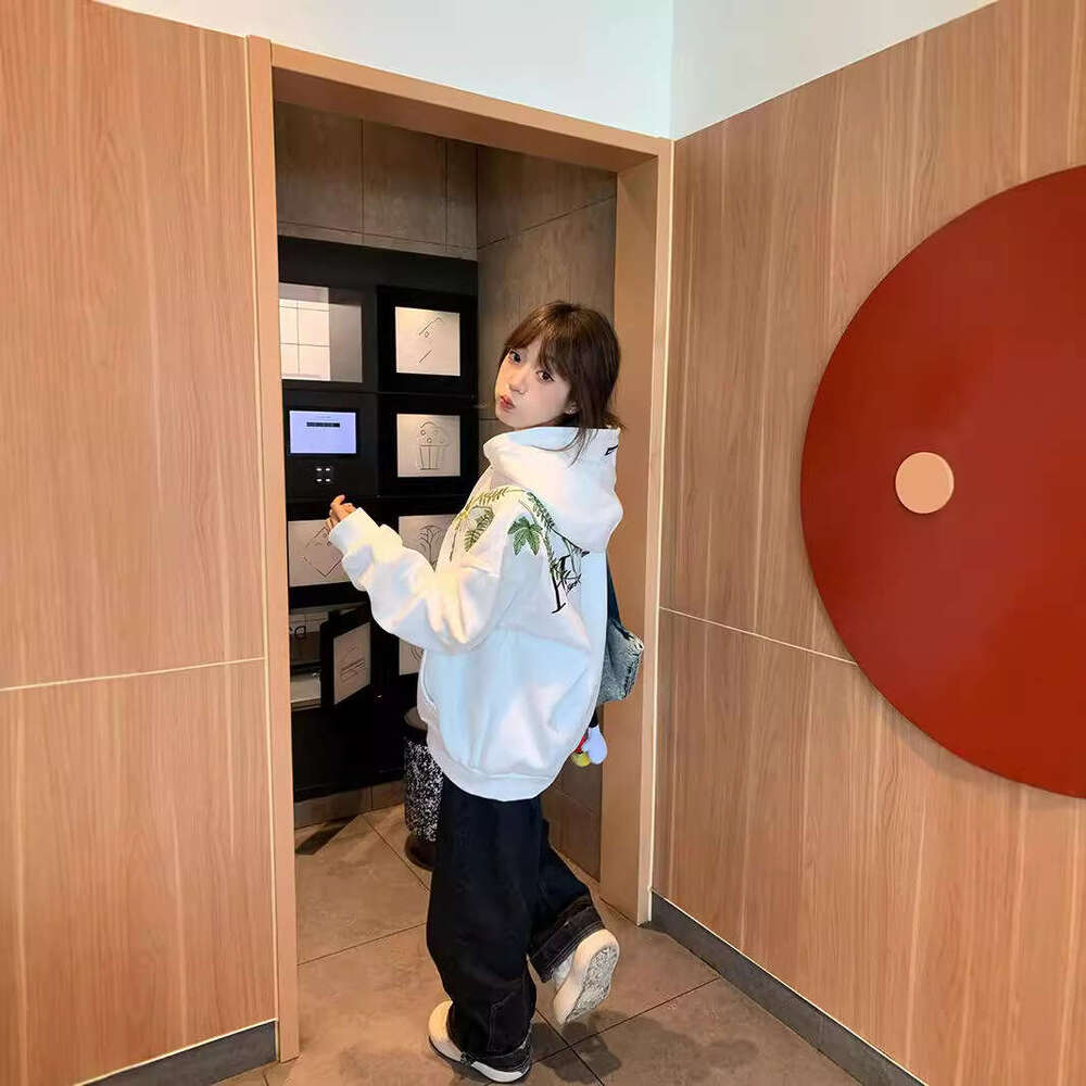 Brand New Chinese Style Floral Embroidery Hooded Sweatshirt Women Spring And Autumn Loose Design Sense Niche Casual Versatile Jacket
