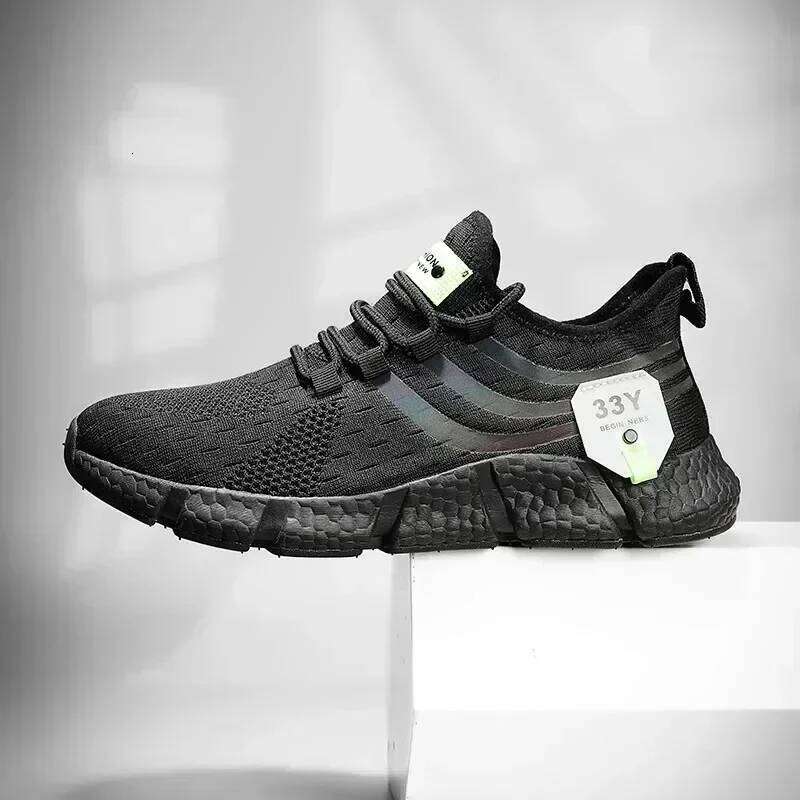 Fashionable Sports Shoes Mesh Breathable Soft Cushioned Soles Daily Exercise Running Training Suitable for Both Men Women