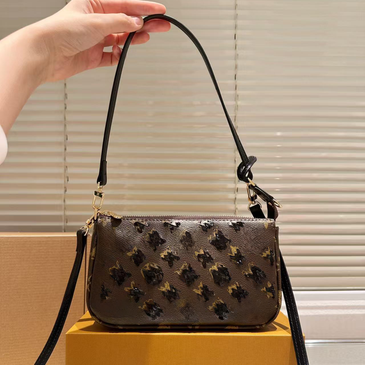 Ski collection Pillow bag bag High Quality Noe BB Sequins bucket bags Luxury crossbody bag shoulder bags Woman Tote bag Designer Handbag purse