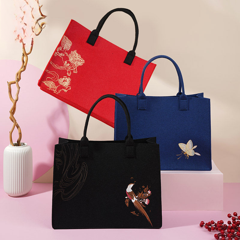 Bestseller Forbidden City Cultural and Creative Felt National Trend Single Shoulder Commuter Handbag Women's Bag Stationery Official Flagship Sto