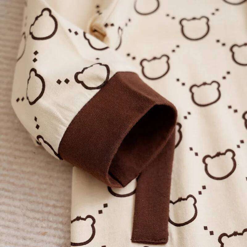 Spring Autumn Boys And Girls Cute Little Bear Full Print Cotton Comfortable Casual Long Sleeve Baby Bodysuit 26Y0224