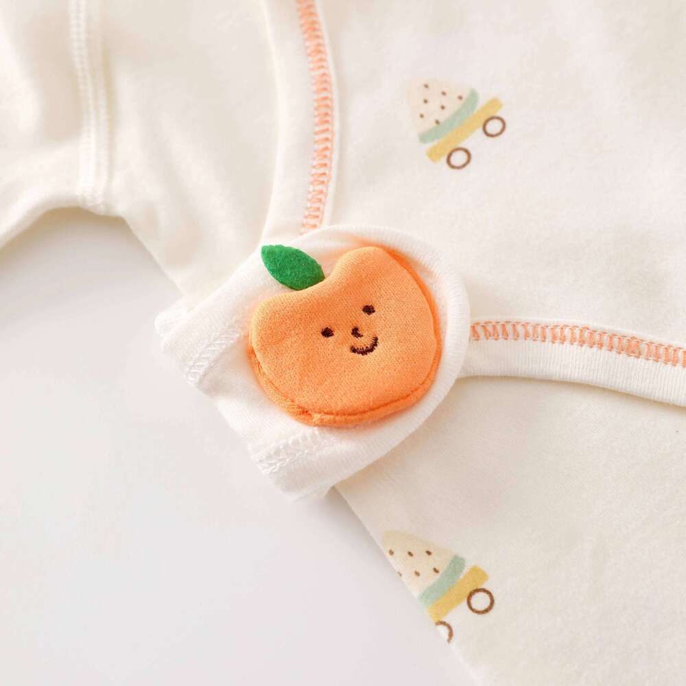 Soft Long Sleeve Baby Onesie Romper Pastel Colors All-Season Comfort Easy Diaper Change Ideal for Everyday And Special Occasions 26Y0224