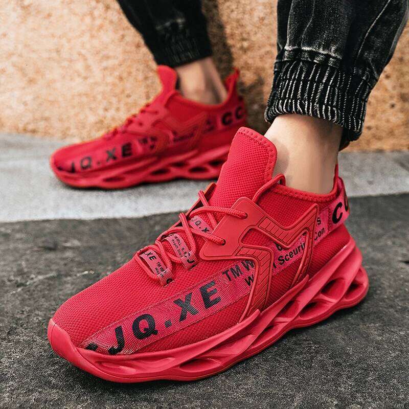 MAEDEF Design Man Running Shoe Breathable Outdoor Sports Shoes Lightweight Men's Sneakers Comfortable Athletic Training Footwear