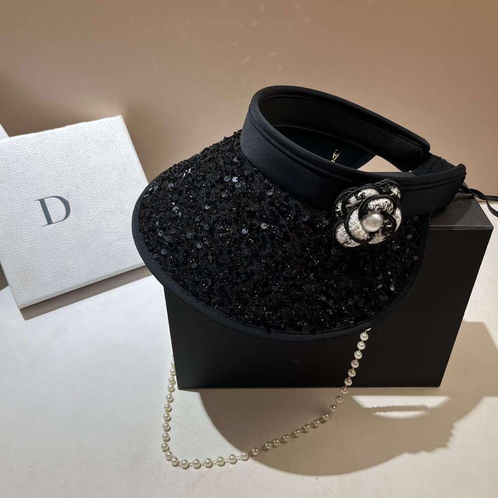Camellia flower pearl drop cap Ultraviolet protection function Summer vacation and party-specific hat