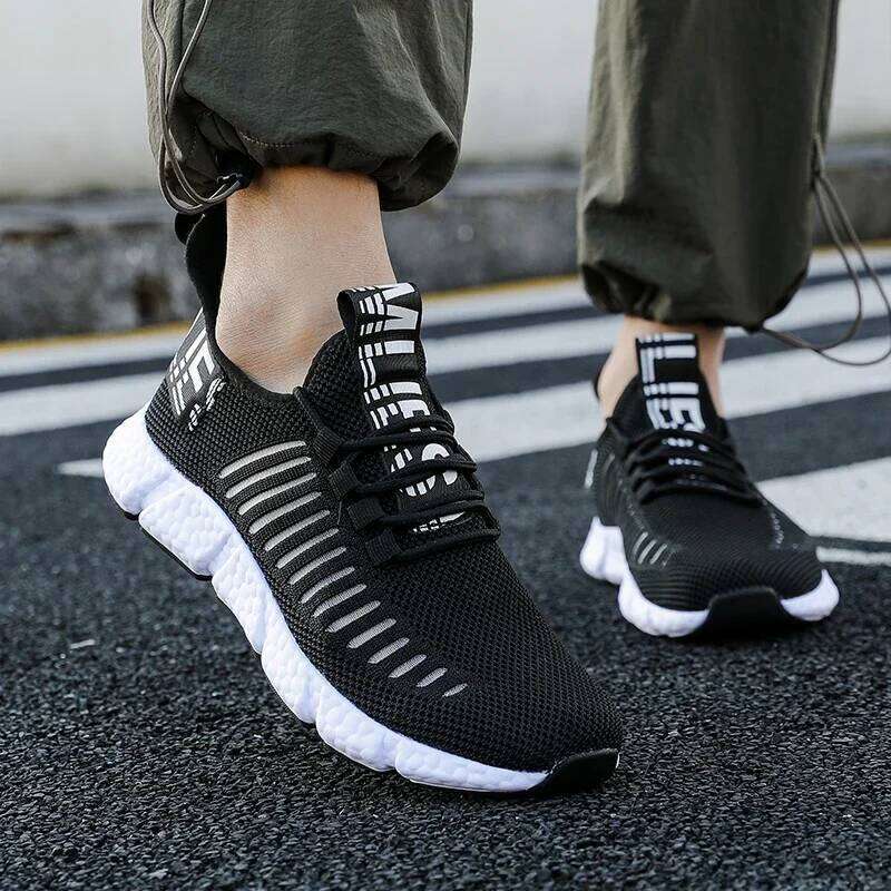 Summer Men Sneakers Lightweight Breathable Mesh Outdoor Casual Fashionable Tennis Training Men's Shoes Free Shipping