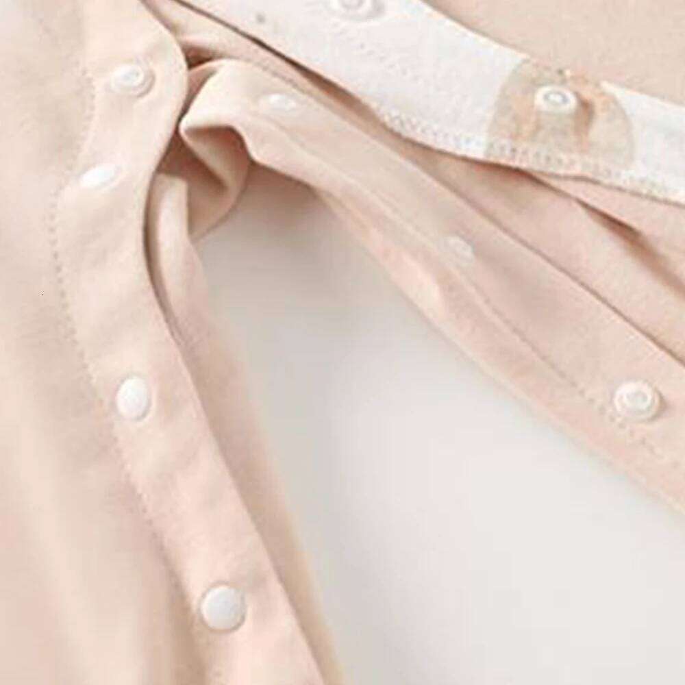 Christmas Girl Clothes 100% Cotton Ruffles Patchwork Long Sleeve Baby Romper Spring Autumn 1st Birthday Infant Jumpsuit 26H0224