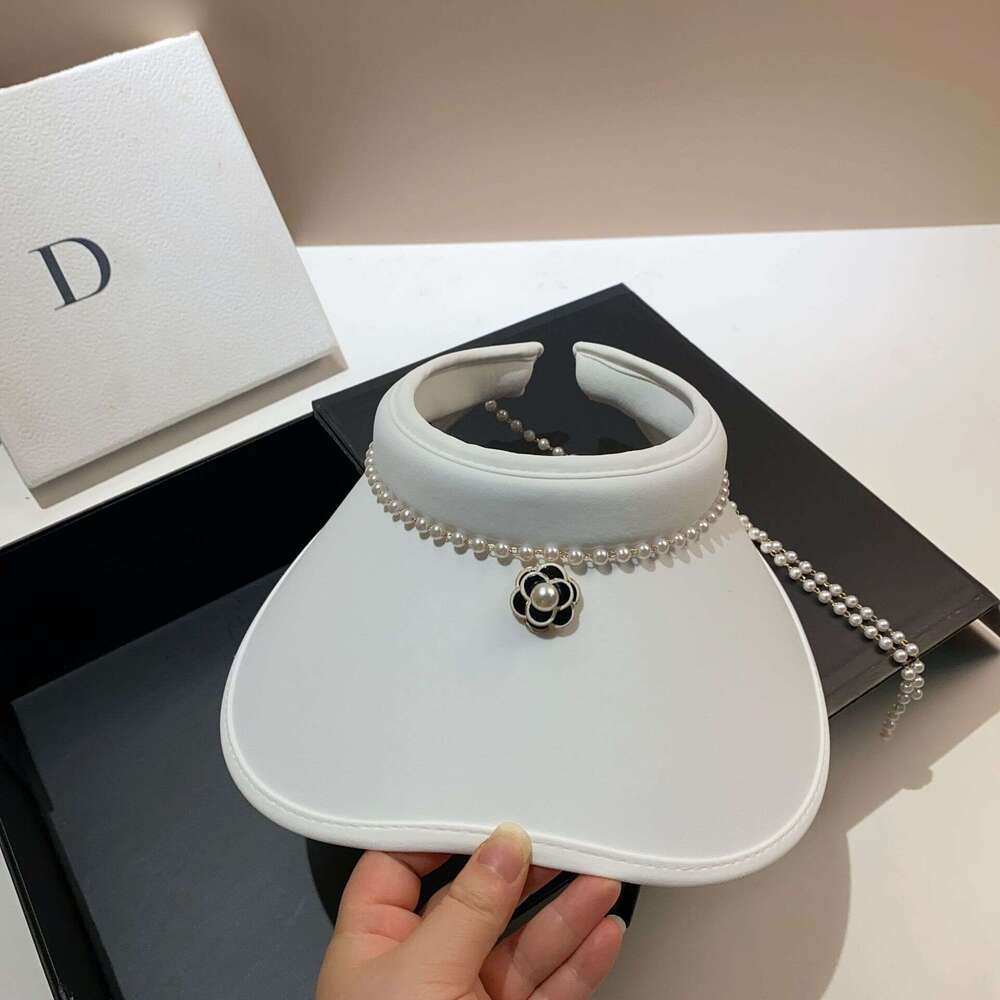 Solid-color pearl open-brim hat Tea flower decoration Suitable for shopping and garden parties