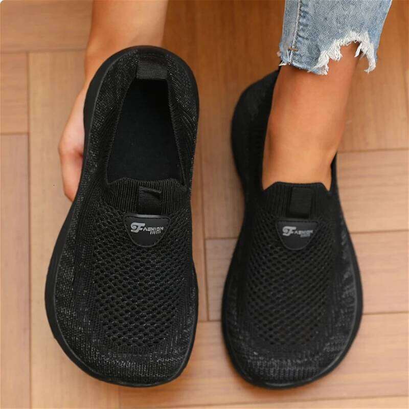 Last for Men and Women Wide Version Sports Slip-On Walking Soft Sole Anti Slip Comfortable Running Tennis Shoes